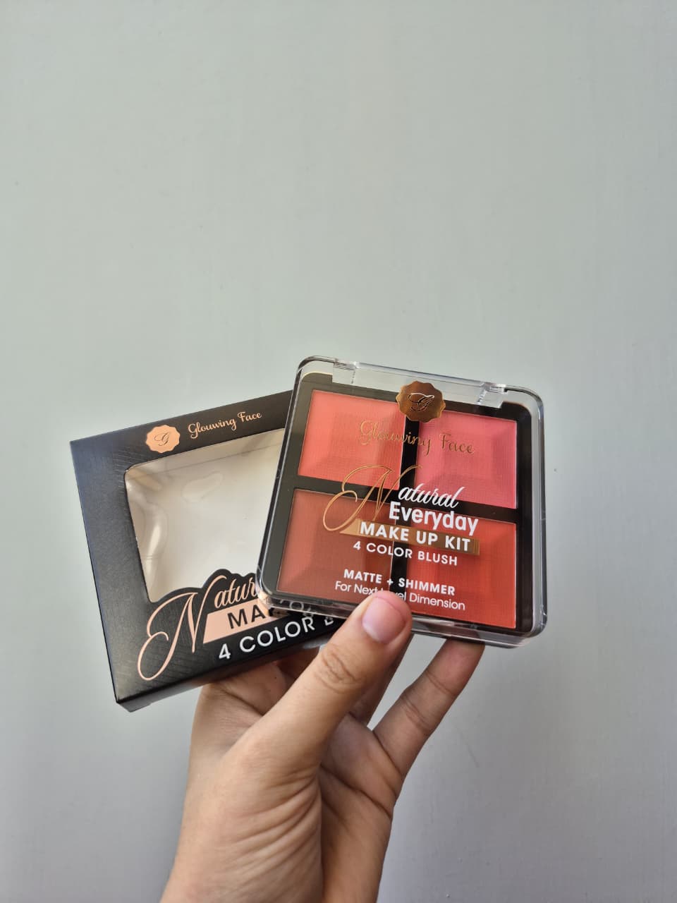 Glowing Face Natural Everyday 4 Color Blush Kit — view 2