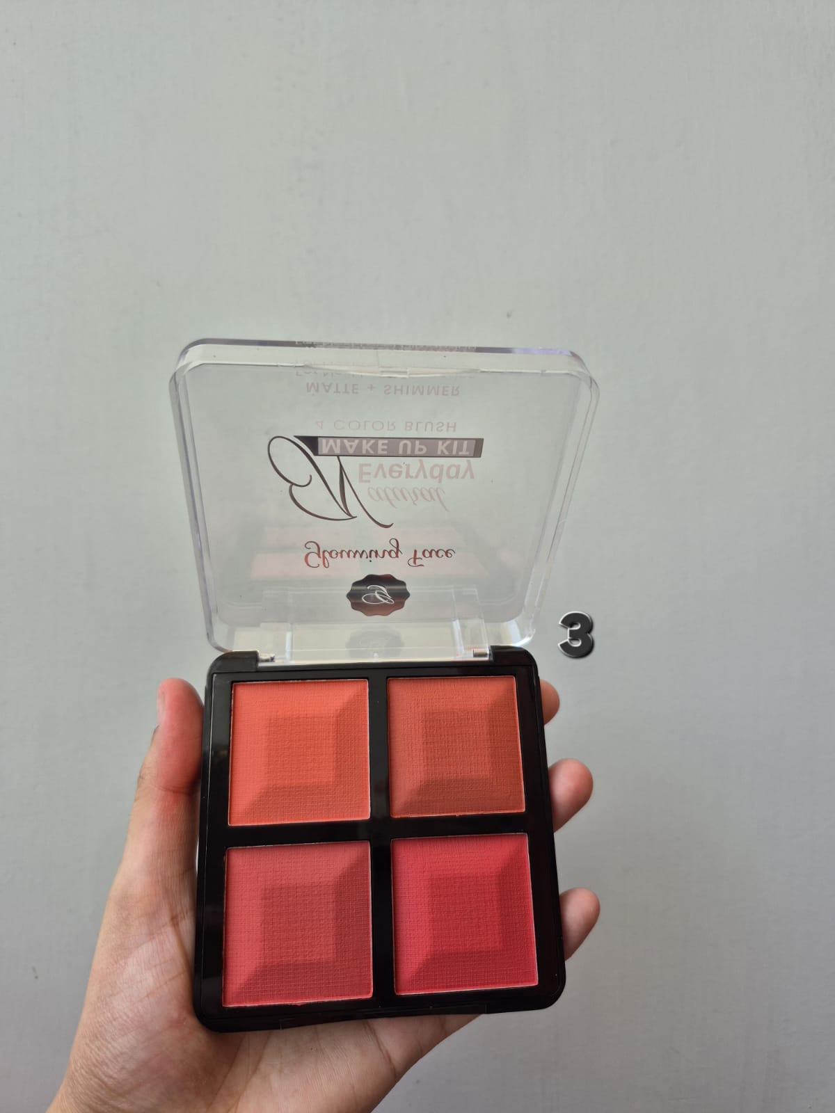 Glowing Face Natural Everyday 4 Color Blush Kit — view 4