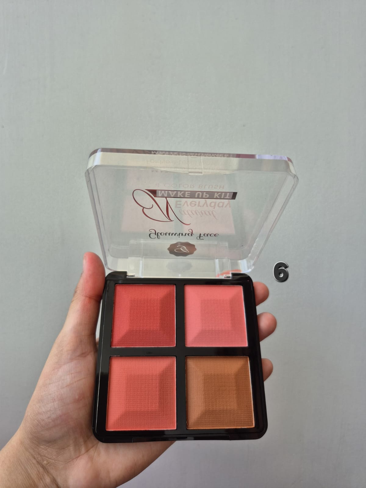 Glowing Face Natural Everyday 4 Color Blush Kit — view 7
