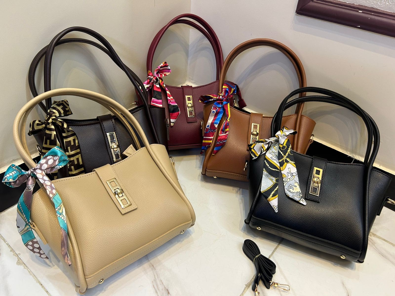 High Quality Synthetic Leather Mini Tote Bag — view 11
