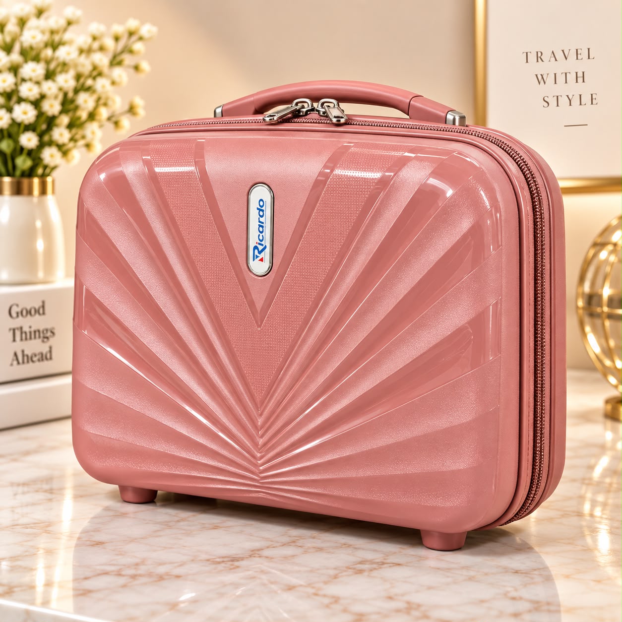 High Quality Hard Shell Beauty Box (Ricardo & Instagon) — view 4